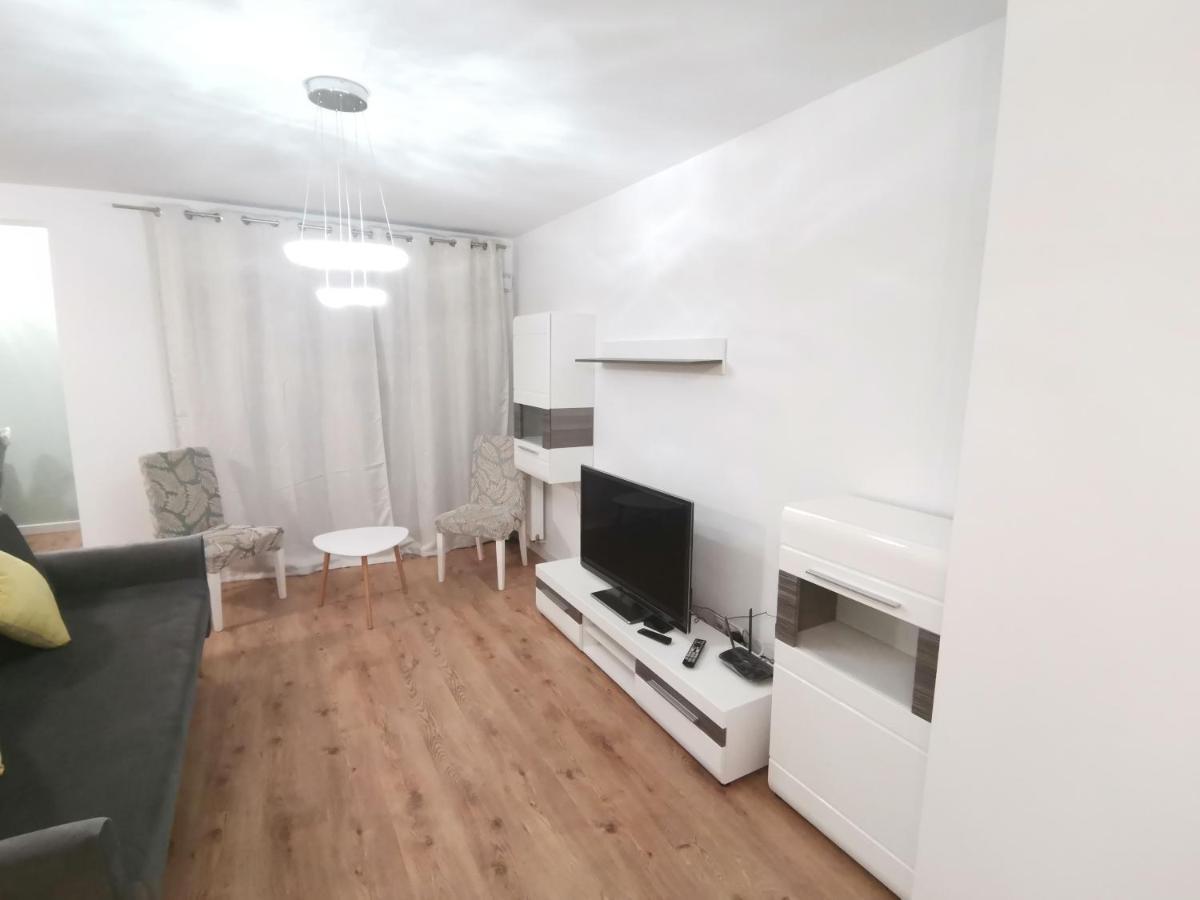 Maglonia Apartment Wrocław Exteriör bild