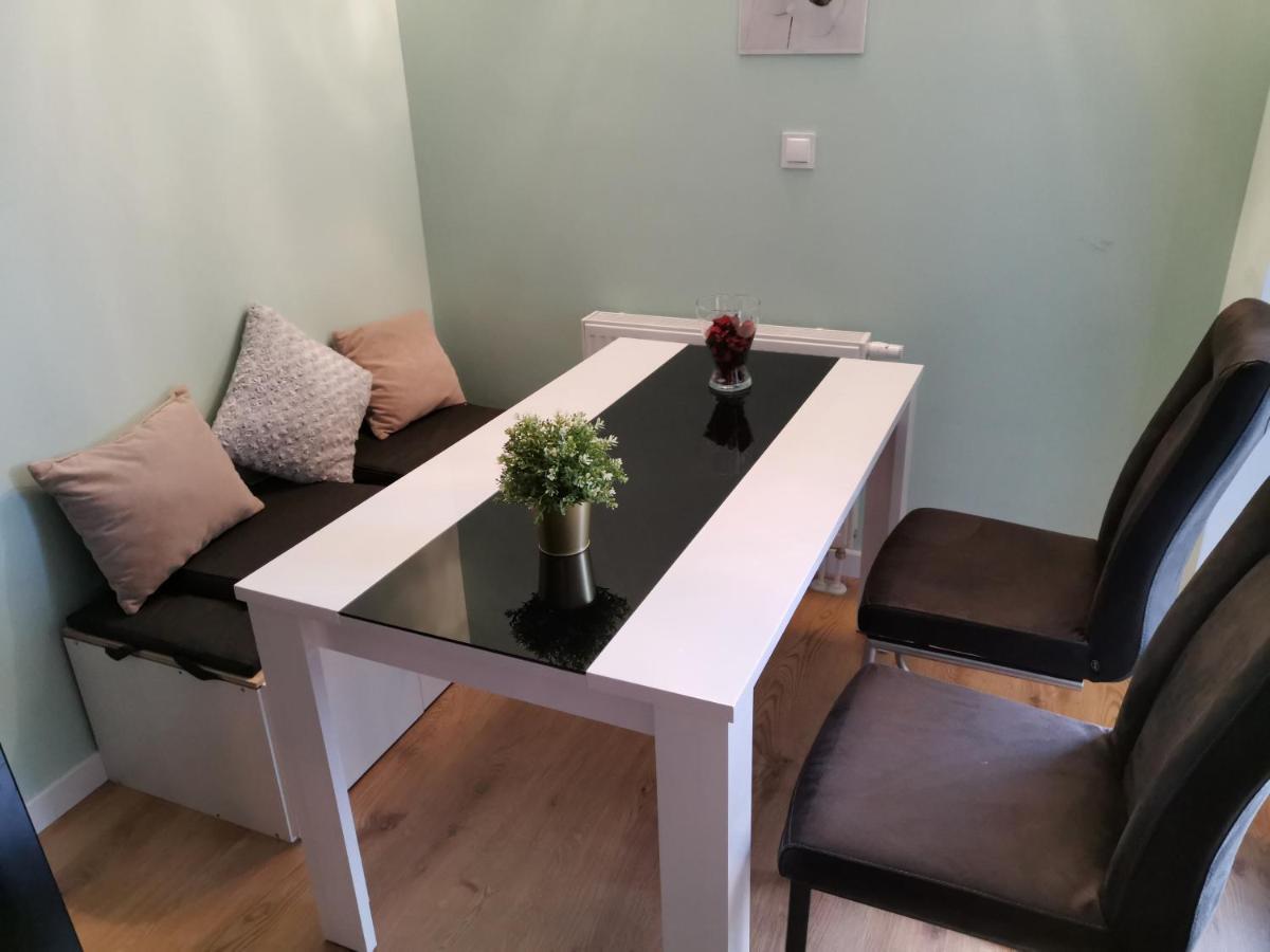 Maglonia Apartment Wrocław Exteriör bild